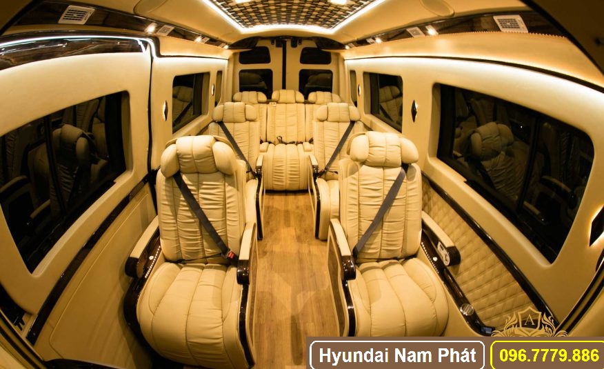 Hyundai Solati Limousine 10 Chỗ Bản Nâng Cấp Hoàn Hảo