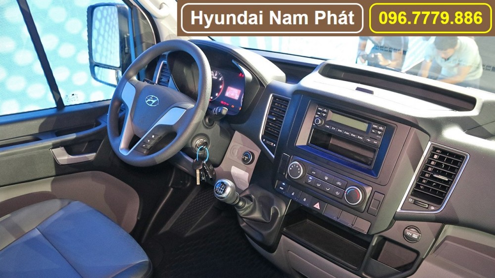 Hyundai Solati Xe Khách Hyundai 16 Chỗ Minibus H350 Thành Công