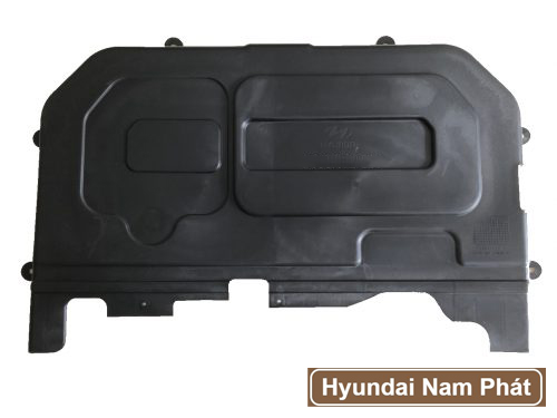 Tấm che động cơ sau xe tải Hyundai 15 tấn 